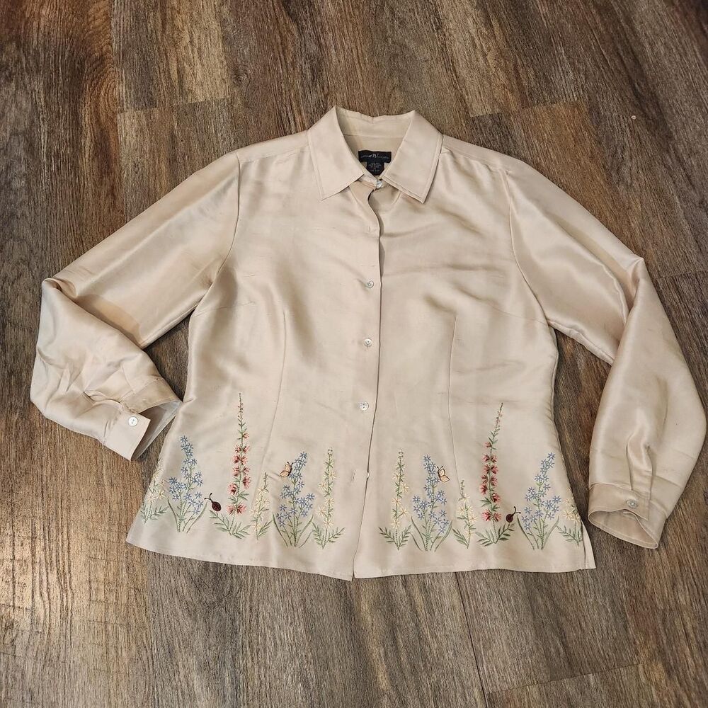 Andrea Viccaro Women's  Silk Embroidered Cream Blouse